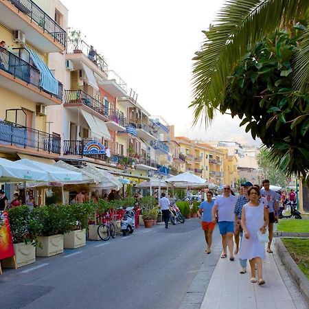 Savoca Apartment Giardini Naxos Exteriör bild