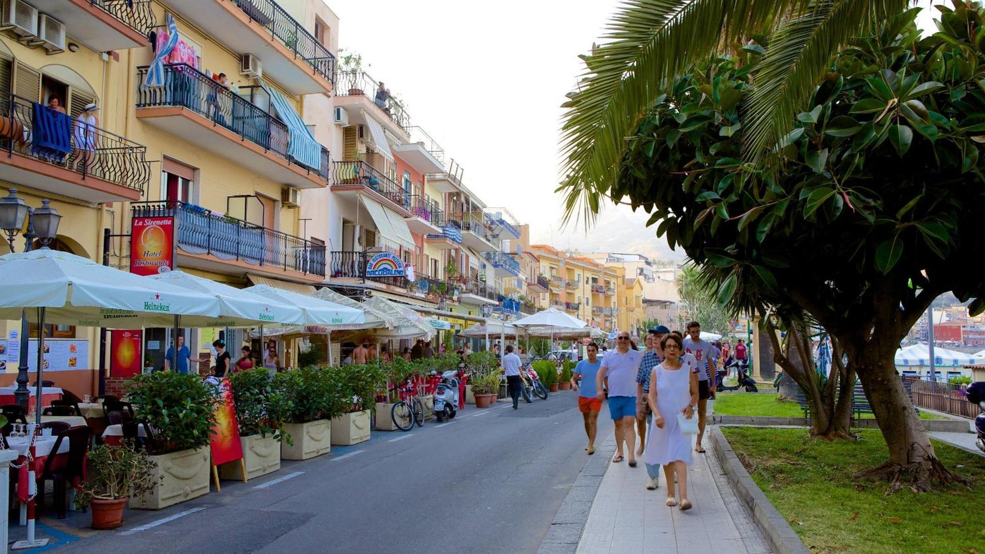 Savoca Apartment Giardini Naxos Exteriör bild